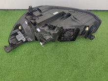 Laden Sie das Bild in den Galerie-Viewer, Frontscheinwerfer Ford Focus NX7B-13E014-CF Rechts Scheinwerfer Headlight SCH2352151600ma