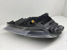 Laden Sie das Bild in den Galerie-Viewer, Frontscheinwerfer Skoda Superb III 3V1941016A Xenon Rechts Headlight