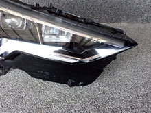 Laden Sie das Bild in den Galerie-Viewer, Frontscheinwerfer Audi Q3 83A941034 Rechts Scheinwerfer Headlight