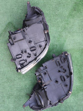 Load image into Gallery viewer, Frontscheinwerfer Mercedes-Benz Slk Ein Stück (Rechts oder Links) Headlight