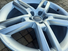 Load image into Gallery viewer, 1x Alufelge 19 Zoll 8.5&quot; 5x112 45ET Silber 4G0601025BQ Audi A6 C7 Rim Wheel