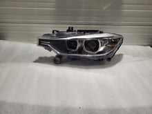 Laden Sie das Bild in den Galerie-Viewer, Frontscheinwerfer BMW 3 F30 F31 7259525 Xenon Links Scheinwerfer Headlight SCH3318875277ut
