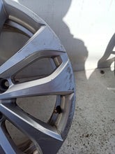 Load image into Gallery viewer, 1x Alufelge 16 Zoll 6.5&quot; 5x114.3 44ET 403005287R Renault Zoe Rim Wheel