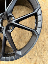Laden Sie das Bild in den Galerie-Viewer, 1x Alufelge 19 Zoll 8.0" 5x114.3 Zum Streichen 52910-S0200 Hyundai I30 Iii FEL3179080407ks