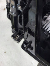 Laden Sie das Bild in den Galerie-Viewer, Frontscheinwerfer Audi Q3 83A941033 Links Scheinwerfer Headlight SCH9994750685mk