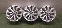 Laden Sie das Bild in den Galerie-Viewer, 1x Alufelge 17 Zoll 7.5" 5x112 8K0601025L Audi A4 B9 Rim Wheel FEL3270569950os