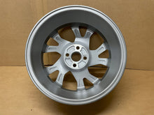 Laden Sie das Bild in den Galerie-Viewer, 1x Alufelge 16 Zoll 6.0&quot; 4x100 42611-0DC70 Toyota Yaris Rim Wheel
