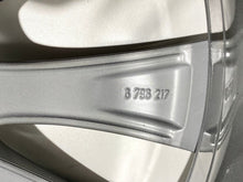 Laden Sie das Bild in den Galerie-Viewer, 1x Alufelge 18 Zoll 8.0" 5x120 52ET 6796217 BMW 1 F21 F20 Rim Wheel FEL2428058543xe