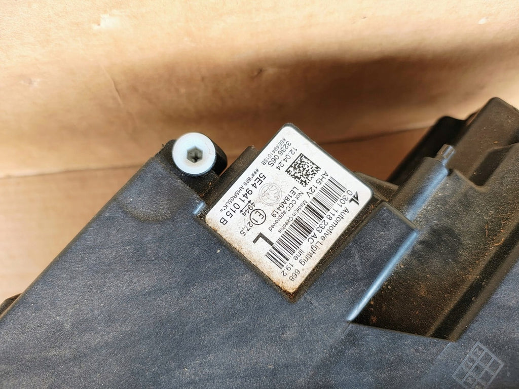 Frontscheinwerfer Skoda Octavia IV 5E4941015B LED Ein Stück (Rechts oder Links) SCH2687578680uc