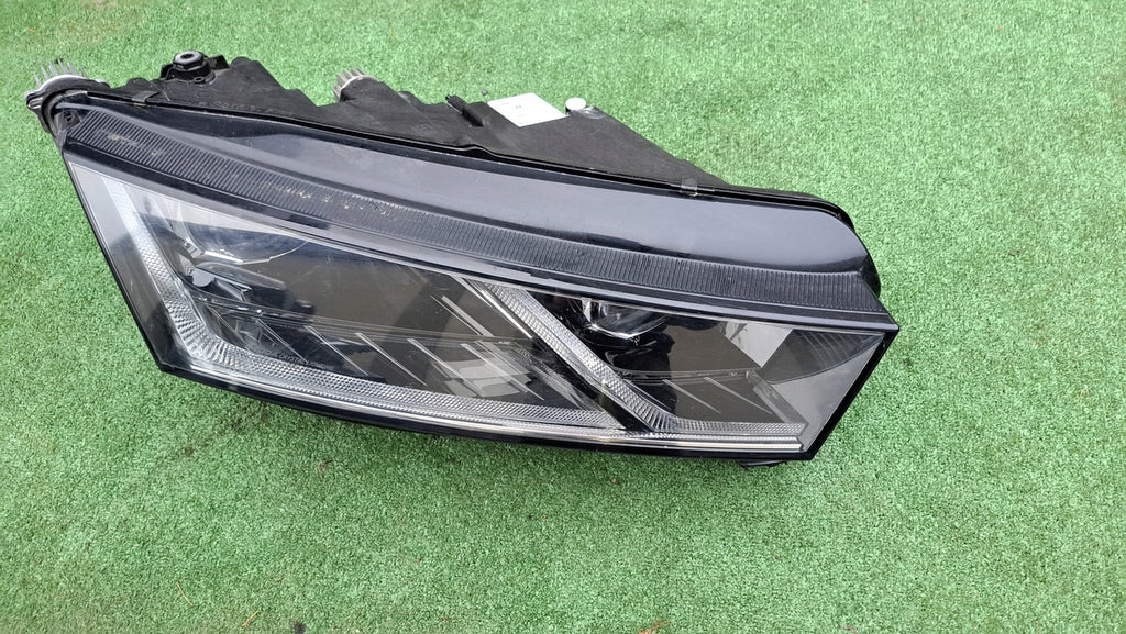 Frontscheinwerfer Skoda Octavia 5E4941016A LED Rechts Scheinwerfer Headlight SCH6009782959di