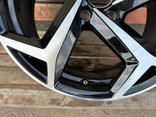 Load image into Gallery viewer, 1x Alufelge 18 Zoll 8.0" 5x112 44ET 3G0601025BG VW Passat B8 Rim Wheel FEL3155900703br