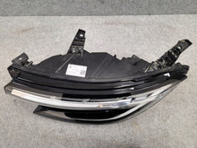 Laden Sie das Bild in den Galerie-Viewer, Frontscheinwerfer Renault I 260606399R LED Links Scheinwerfer Headlight SCH7407241867cv