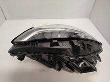 Laden Sie das Bild in den Galerie-Viewer, Frontscheinwerfer Mercedes-Benz W246 A2469066101 Full LED Links Headlight SCH6718667094dt
