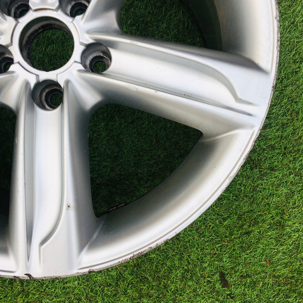 1x Alufelge 18 Zoll 9.0" 5x112 52ET Glanz Silber 8J0601025 Audi Tt Rim Wheel FEL1103873294lz