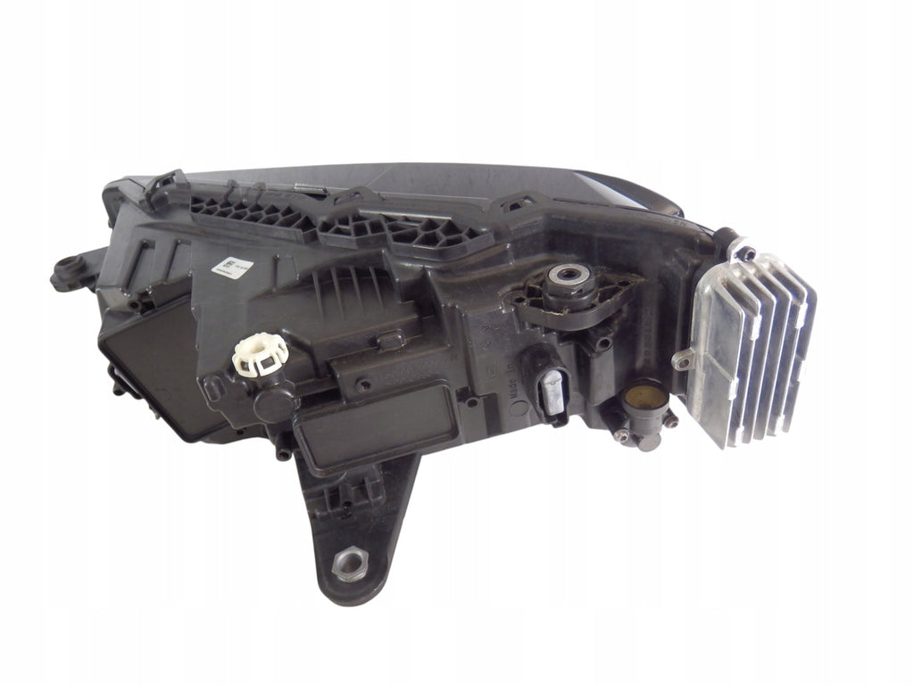 Frontscheinwerfer Skoda Superb III 3V1941016C LED Rechts Scheinwerfer Headlight