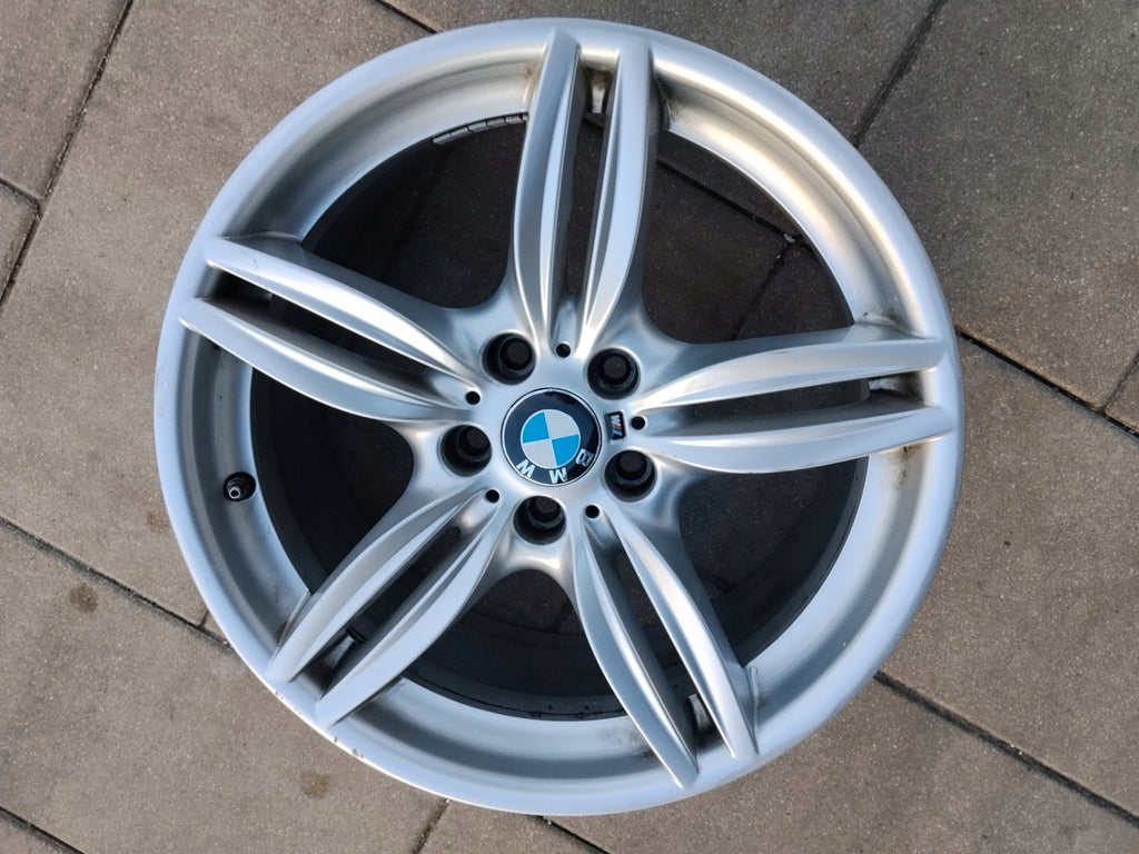 1x Alufelge 19 Zoll 9.0" 5x120 44ET 7842653 BMW 1 Rim Wheel FEL5552840510eh