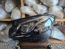 Laden Sie das Bild in den Galerie-Viewer, Frontscheinwerfer Mercedes-Benz W213 Full LED Links Scheinwerfer Headlight SCH1678812033bs