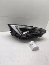 Load image into Gallery viewer, Frontscheinwerfer Seat Tarraco 5FJ941008J Rechts Scheinwerfer Headlight