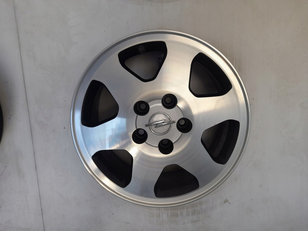 4x Alufelge 15 Zoll 6.0" 5x110 43ET Glanz Schwarz 60505 Opel Rim Wheel