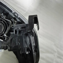 Laden Sie das Bild in den Galerie-Viewer, Frontscheinwerfer Honda Crv FALSE Scheinwerfer Headlight SCH9597241943eo
