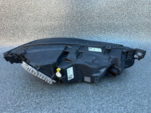 Laden Sie das Bild in den Galerie-Viewer, Frontscheinwerfer Jaguar F-Pace MK83-13W030-EE Links Scheinwerfer Headlight SCH3637962292mx