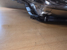 Load image into Gallery viewer, Frontscheinwerfer Honda Hrv Hr-V 100-62296 Full LED Rechts Headlight