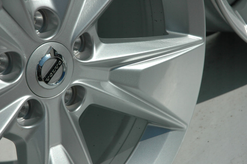 4x Alufelge 18 Zoll 7.5" 5x108 50ET 31680200 Volvo V60 Rim Wheel FEL8707712316cr