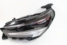 Laden Sie das Bild in den Galerie-Viewer, Frontscheinwerfer Opel Corsa F 39162658 LED Links Scheinwerfer Headlight SCH3176795255lg