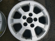 Laden Sie das Bild in den Galerie-Viewer, 4x Alufelge 15 Zoll 6.0" 5x110 49ET Silber Opel Rim Wheel FEL3816455283vv