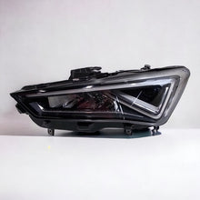 Laden Sie das Bild in den Galerie-Viewer, Frontscheinwerfer Seat Leon 5FG941007J LED Links Scheinwerfer Headlight