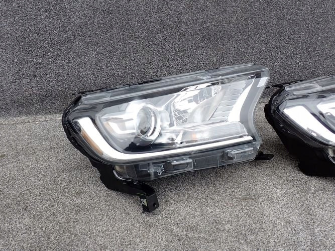 Frontscheinwerfer Ford Ranger EB3B-13W029 LED Rechts Scheinwerfer Headlight