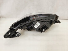 Laden Sie das Bild in den Galerie-Viewer, Frontscheinwerfer Peugeot 2008 208 II 9833036380 LED Rechts oder Links