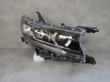 Laden Sie das Bild in den Galerie-Viewer, Frontscheinwerfer Toyota Land Cruiser LED Rechts Scheinwerfer Headlight SCH9164651660xg