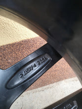 Load image into Gallery viewer, 1x Alufelge 19 Zoll 42ET 8747305 BMW 4 G22 G23 G26 Rim Wheel FEL1599787968qs