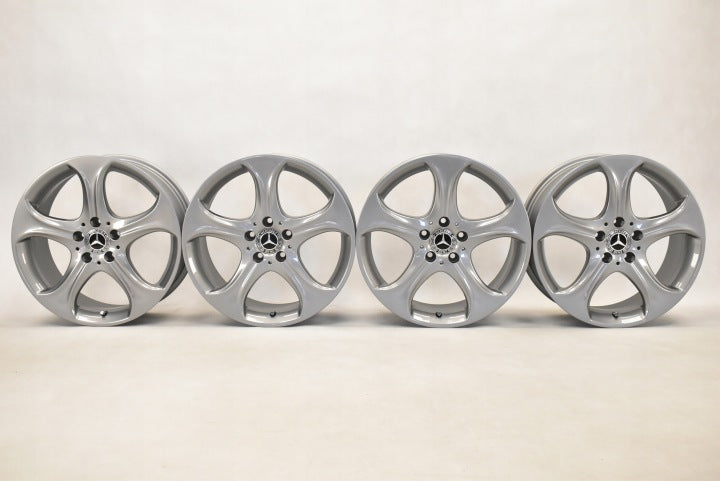 4x Alufelge 18 Zoll 7.5" 5x112 44ET Glanz Grau A2054010600 Mercedes-Benz FEL1995822643jk