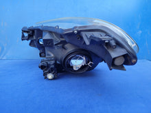 Laden Sie das Bild in den Galerie-Viewer, Frontscheinwerfer Toyota Yaris Rechts Scheinwerfer Headlight SCH6758654345dm