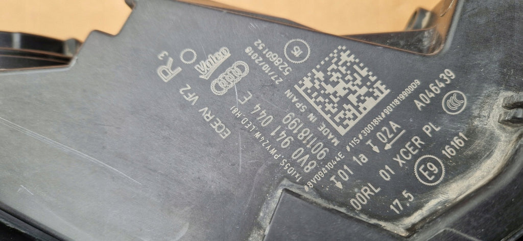 Frontscheinwerfer Audi A3 8V0941044E LED Ein Stück (Rechts oder Links) Headlight