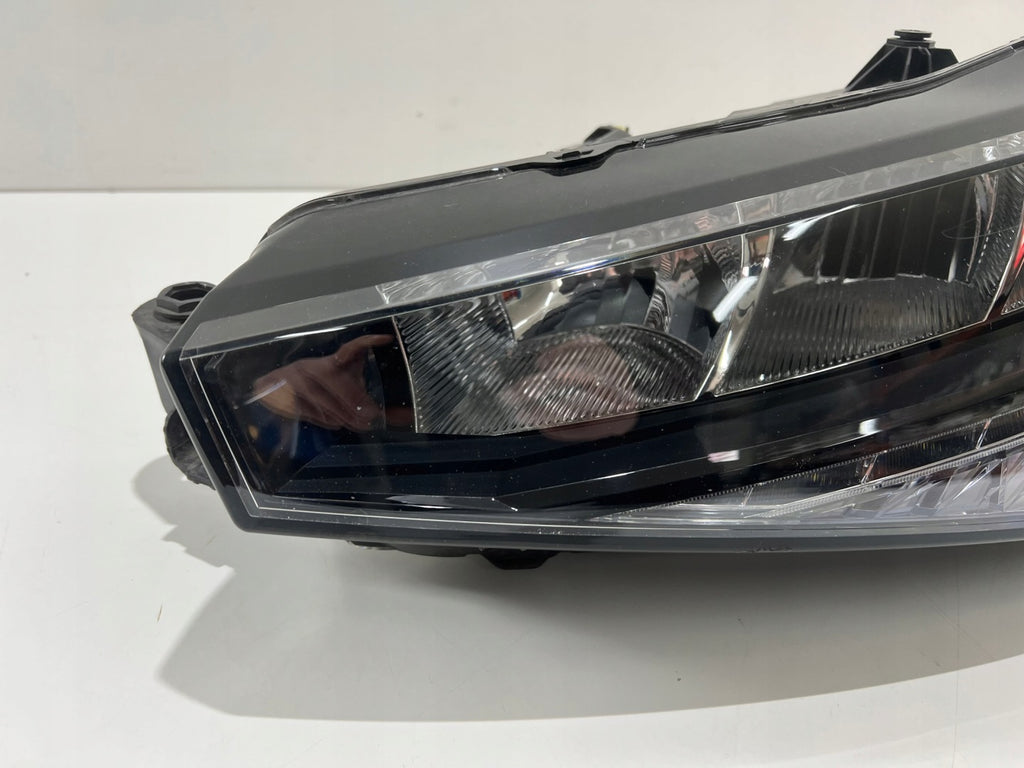 Frontscheinwerfer Skoda Scala 657941015 Links Scheinwerfer Headlight SCH6227575444xn