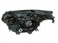 Laden Sie das Bild in den Galerie-Viewer, Frontscheinwerfer BMW E60 E61 PEC8364 Rechts Scheinwerfer Headlight SCH3336874772lm