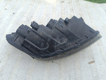 Laden Sie das Bild in den Galerie-Viewer, Frontscheinwerfer Hyundai I30 92101-2R-000 Links Scheinwerfer Headlight SCH3382424733cn