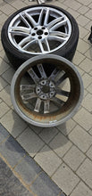 Load image into Gallery viewer, 1x Alufelge 17 Zoll 6.5&quot; 5x112 43ET Glanz Silber 8Y0601025L Audi A3 Rim Wheel