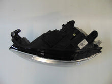 Laden Sie das Bild in den Galerie-Viewer, Frontscheinwerfer VW T-Roc 2GA941035 LED Links Scheinwerfer Headlight SCH8111425057ho