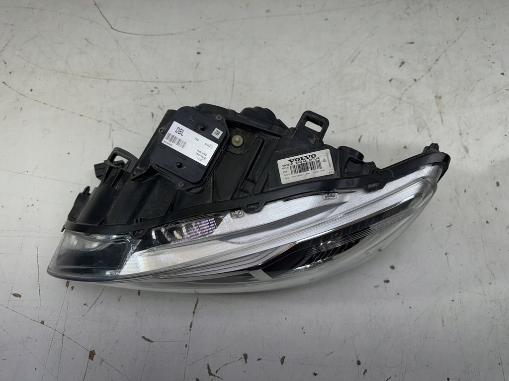 Frontscheinwerfer Volvo V60 I 31420261 Xenon Links Scheinwerfer Headlight SCH9205135666ni
