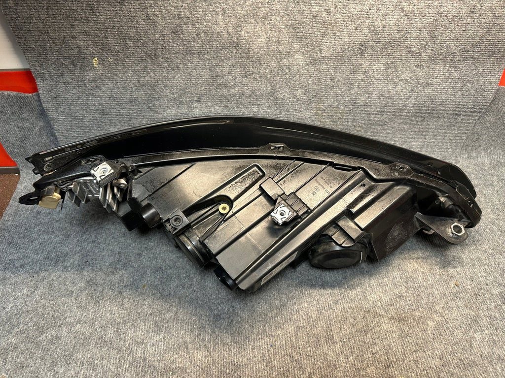 Frontscheinwerfer VW Golf VIII I 5H1941005B 90150890 LED Links Headlight SCH2609934590ai