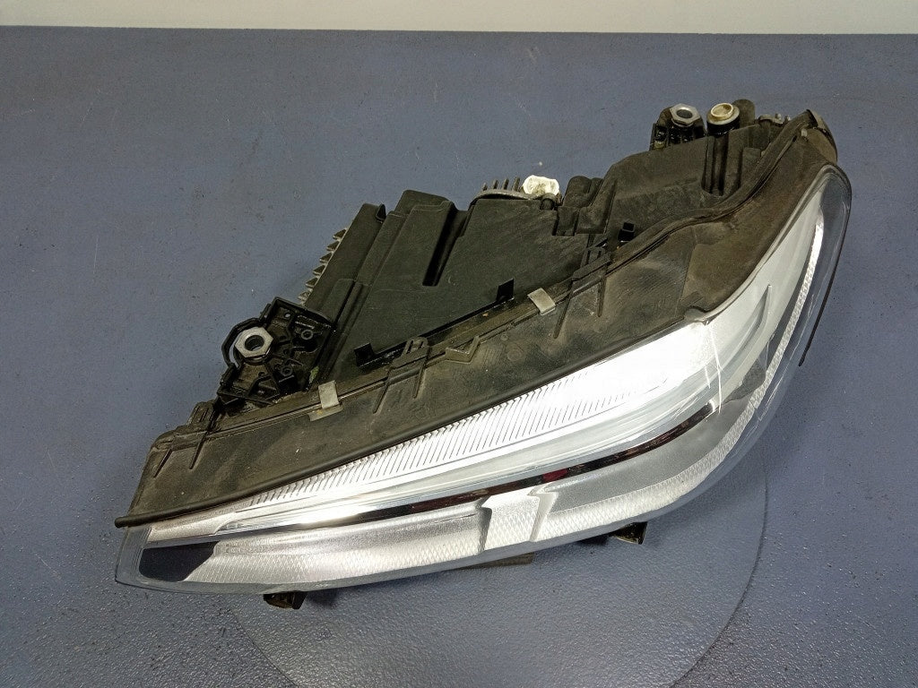 Frontscheinwerfer BMW G01 F97 X4 G02 F98 8739653 Links Scheinwerfer Headlight