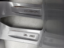 Load image into Gallery viewer, 1x Alufelge 18 Zoll 8.0" 5x112 48ET Glanz Silber 561071498 VW Beetle Rim Wheel FEL3515656408vy