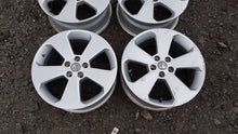 Load image into Gallery viewer, 4x Alufelge 17 Zoll 7.0" 5x105 38ET GGC11027 Opel Zafira C Rim Wheel FEL5898561622rl