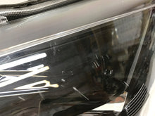 Laden Sie das Bild in den Galerie-Viewer, Frontscheinwerfer Mazda II D43N-51030 3G1941082 Full LED Rechts Headlight