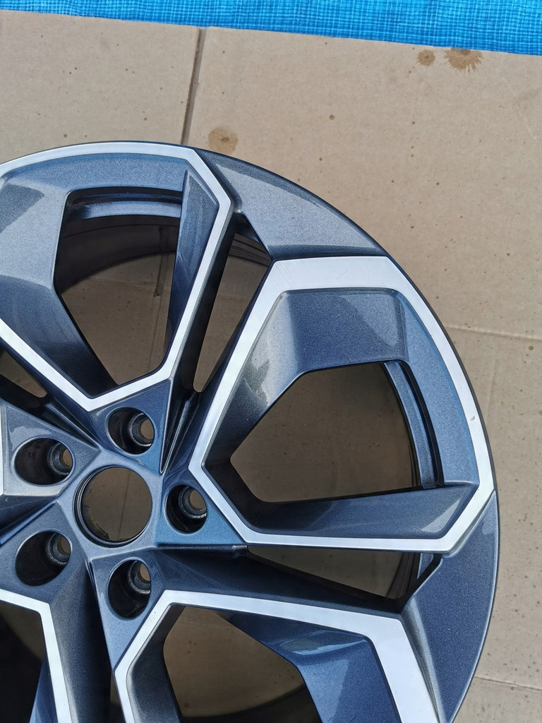 1x Alufelge 19 Zoll 7.5" 5x112 48ET Glanz Graphit 5E3601025S Mg Octavia 5e3 Iv