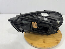 Laden Sie das Bild in den Galerie-Viewer, Frontscheinwerfer Mercedes-Benz W177 A1779063805 LED Rechts Headlight SCH6492783230of